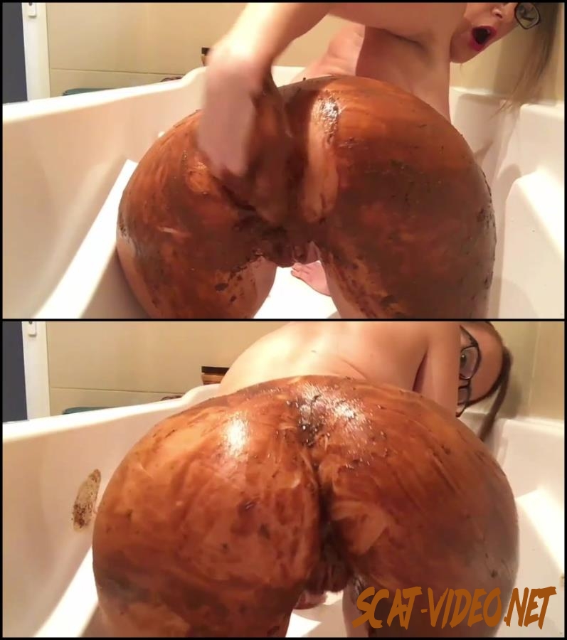 [Special #403] Girl covered feces in bath masturbates dirty anal hole and pussy (2018) [FullHD/060.403_BFSpec-403]