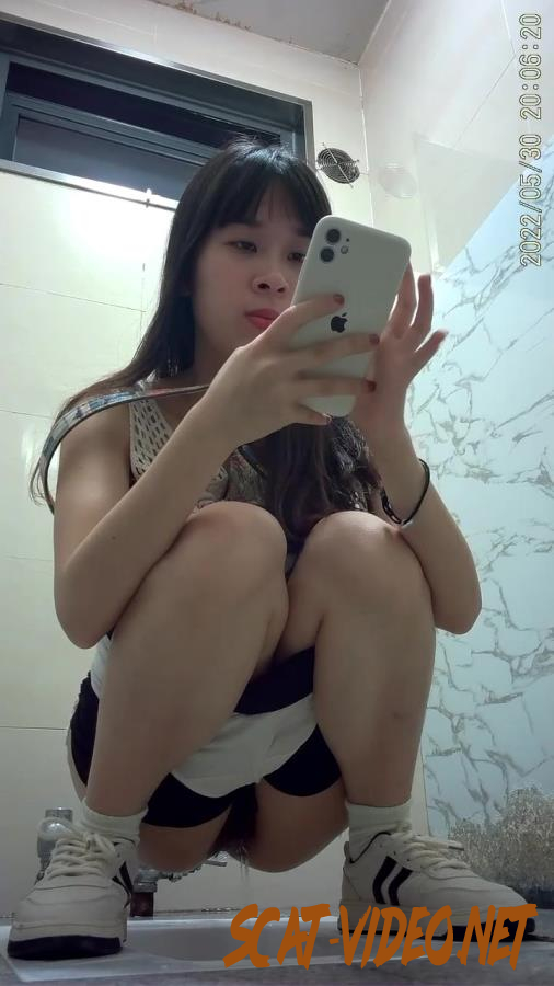 BFJP-75 Beautiful Girl Toilet Voyeur Urination 美少女トイレ盗撮放尿 Uncensored (2024) [HD/2.5462_BFJP-75]